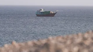 Iran War Live Updates: U.S. and Iran Trade Strikes, Escalating Tensions Over Strait of Hormuz