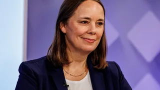 In Maine Senate Race, Jackson Sprints Ahead of Pack, as Bellows Drops Out