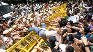 'Cockroach' activist ends hunger strike as Indian youth movement vows to press on with protests