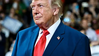Dispute Over Trump Tariffs Snarls Russia Sanctions Deal