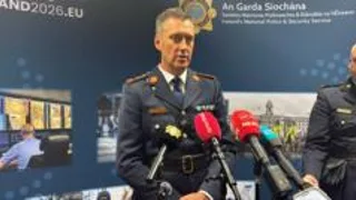 'Extremely significant' bomb in car intercepted on way to NI, Irish police say