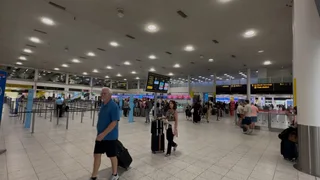 No working toilets or running water at Gatwick as airport suffers major outage