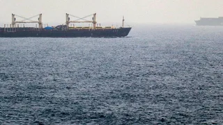 Shipping Risks Spread Across Crucial Middle East Oil Routes