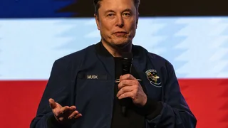 Elon Musk Plans at Least $100 Million in Midterm Spending to Help Republicans