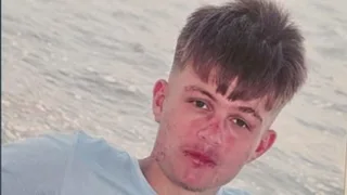 Teenager murdered boy, 16, over £20