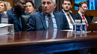 Senate Panel Holds Fauci in Contempt of Congress