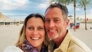 British couple held in Iran end hunger strike
