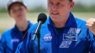 Mike Fincke, NASA Astronaut Whose Health Scare Led to I.S.S. Evacuation, Has Retired