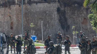 Israeli Settlers Resume West Bank Siege After Eviction