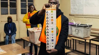 Zambia Halts Presidential Election Vote Count Over Violence and Fraud Allegations