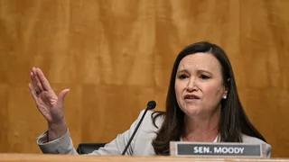 5 Things to Know About Ashley Moody, Republican Senate Candidate in Florida