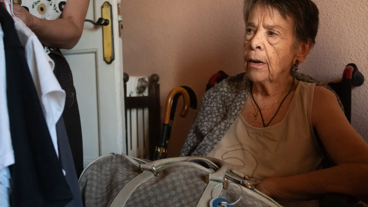 ‘Maricarmen,’ Whose Eviction Enraged Spaniards, Dies at 87