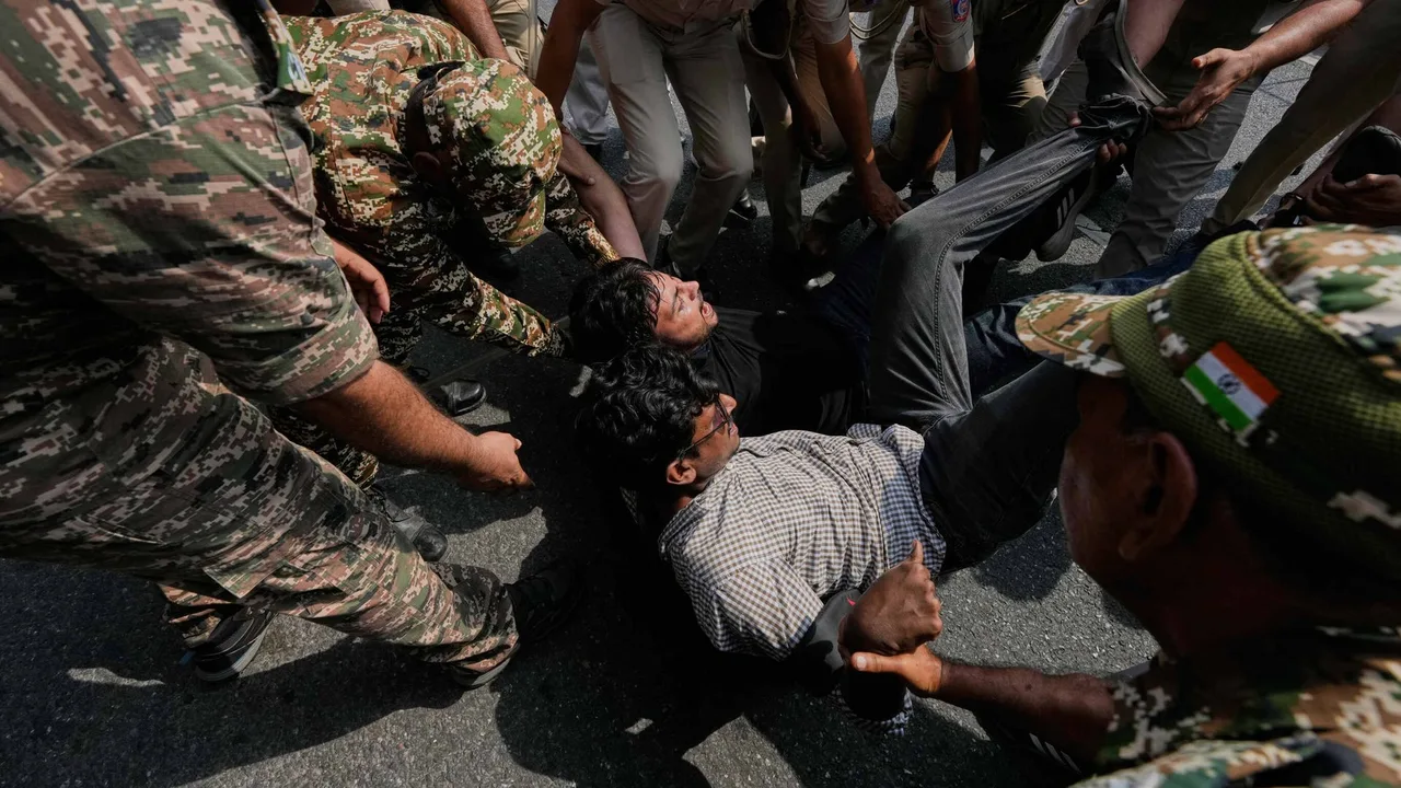Founder of India's 'Cockroach' movement among scores detained ahead of mass protest