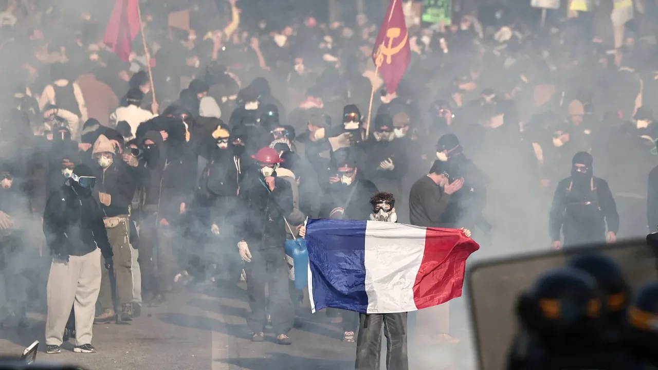 France Protest Updates: Hundreds of Thousands March Amid Heavy Security