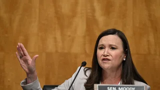5 Things to Know About Ashley Moody, Republican Senate Candidate in Florida