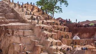 More Than 100 Dead in Central African Republic Gold Mine Collapse