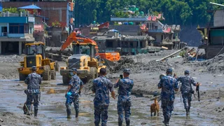 At least 1,500 missing after deadly Nepal-Tibet floods