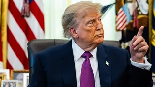 Trump Signs Executive Order to Rename Lake Ontario to Lake America