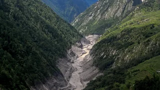 Disaster Experts Say Nepal Glacier Collapse Was Difficult to Predict