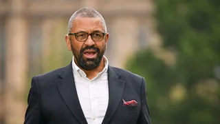 'Big-hitting' Tory MP quits shadow cabinet to stand for London mayor