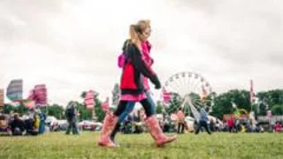 Strong winds and thunderstorms kick off the bank holiday weekend