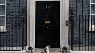Fake 10 Downing Street listing 'exposes security failures' on Booking.com