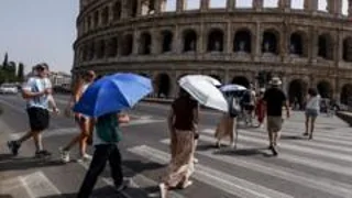 August was joint hottest month on record, says European climate agency