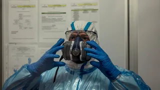 A.I. Queries From Abroad Raise Fears of a Biological Weapons Race