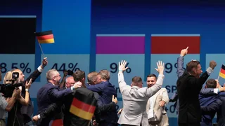 Far-Right Surge in German State Leaves Migrants There in Fear
