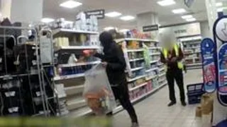 Prolific shoplifters behind more than 28,000 offences, BBC finds
