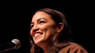 Ocasio-Cortez Donates to N.Y. Democrats, Will Barnstorm State Ahead of Midterms
