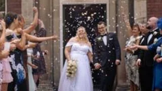 'Our wedding present left us gutted': Couple join dozens in car seller dispute