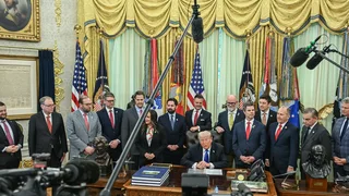 TV Networks to Resume Trump Coverage, Even as White House Excludes CNN