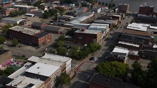 Ohio Woman Sues Hospital After Wrong Leg Is Amputated