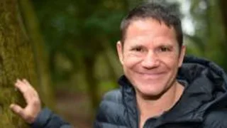 Backshall makes nature 'cool' to inspire children