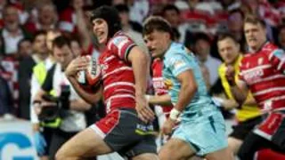 Gloucester thrash sorry Quins to go top of the Prem