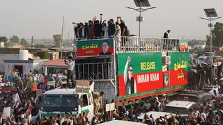 Imran Khan supporters march in Pakistan to demand his release after talks failed