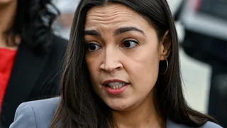 Alexandria Ocasio-Cortez Says, ‘If Abdul Can Win in Michigan, Anybody Can Win Anywhere’