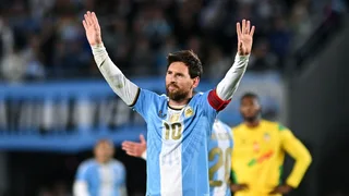 Messi scores in emotional farewell game for Argentina