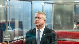 Roger Marshall, a Kansas Senator Facing Re-Election, Settles a Bakery Bill 6 Years Later