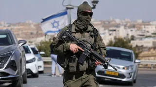 Israel orders army to prepare to fully close West Bank after 'thwarting terror attack'