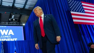Trump Rallies to Shore Up Iowa Senate Race for Ashley Hinson